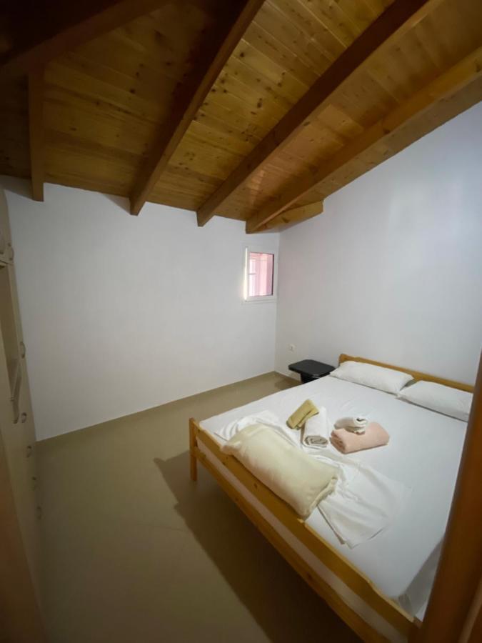 L.T. Apartment 5Th Street Saranda Extérieur photo