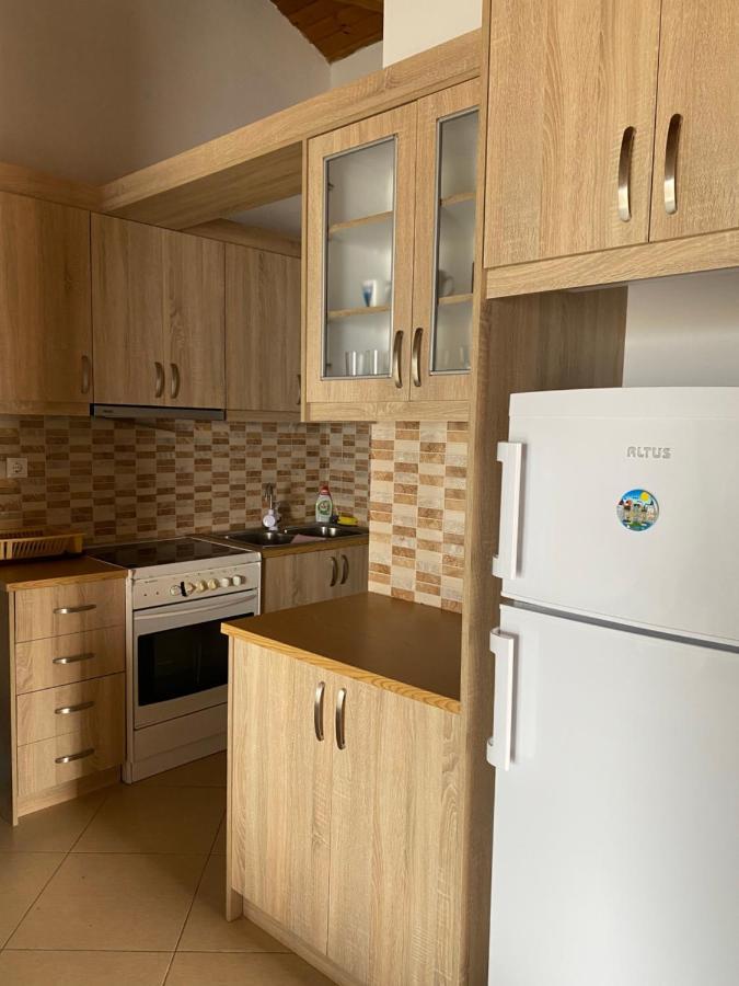 L.T. Apartment 5Th Street Saranda Extérieur photo