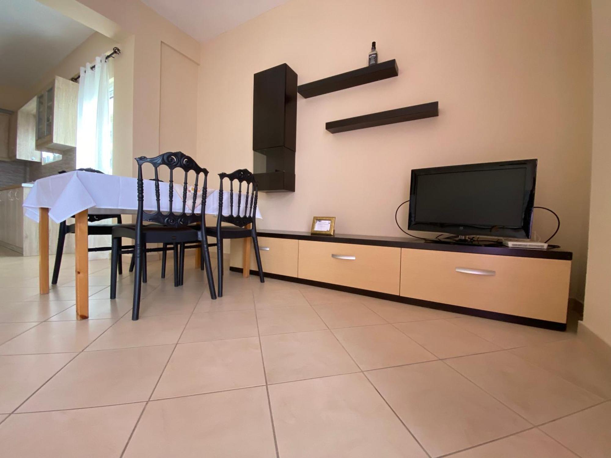 L.T. Apartment 5Th Street Saranda Extérieur photo