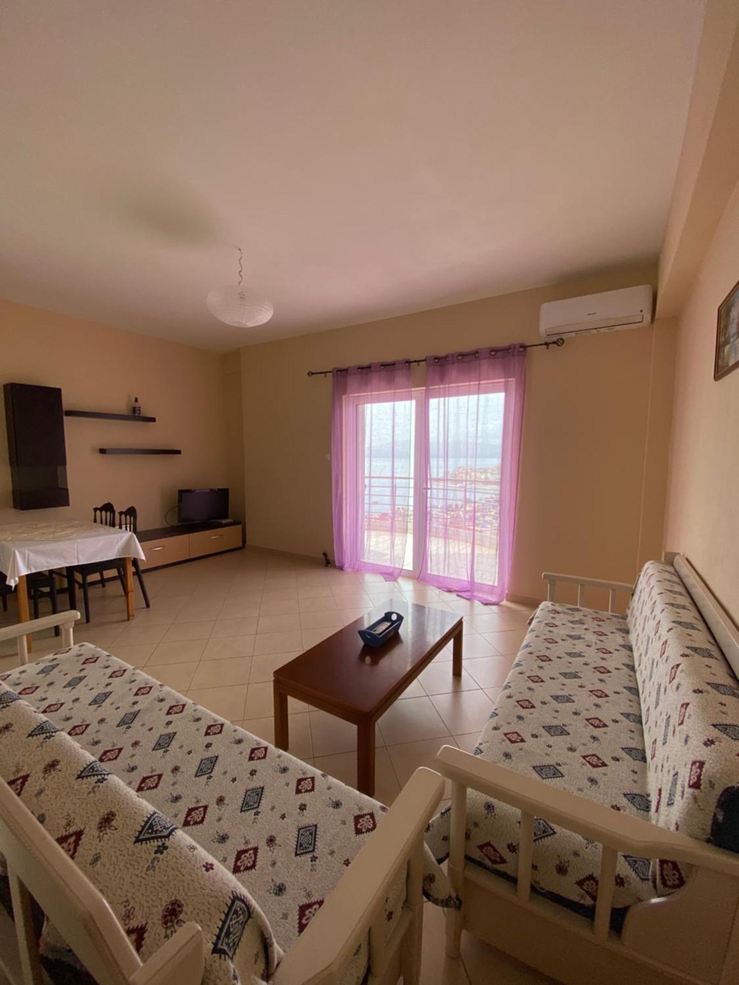 L.T. Apartment 5Th Street Saranda Extérieur photo