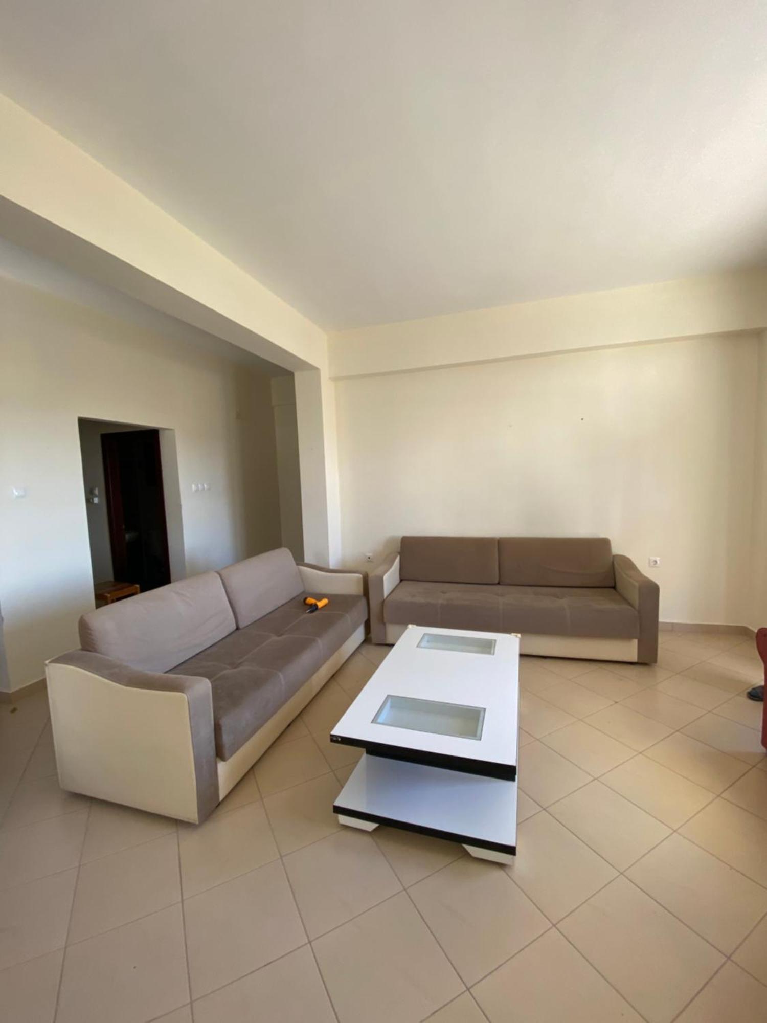 L.T. Apartment 5Th Street Saranda Extérieur photo
