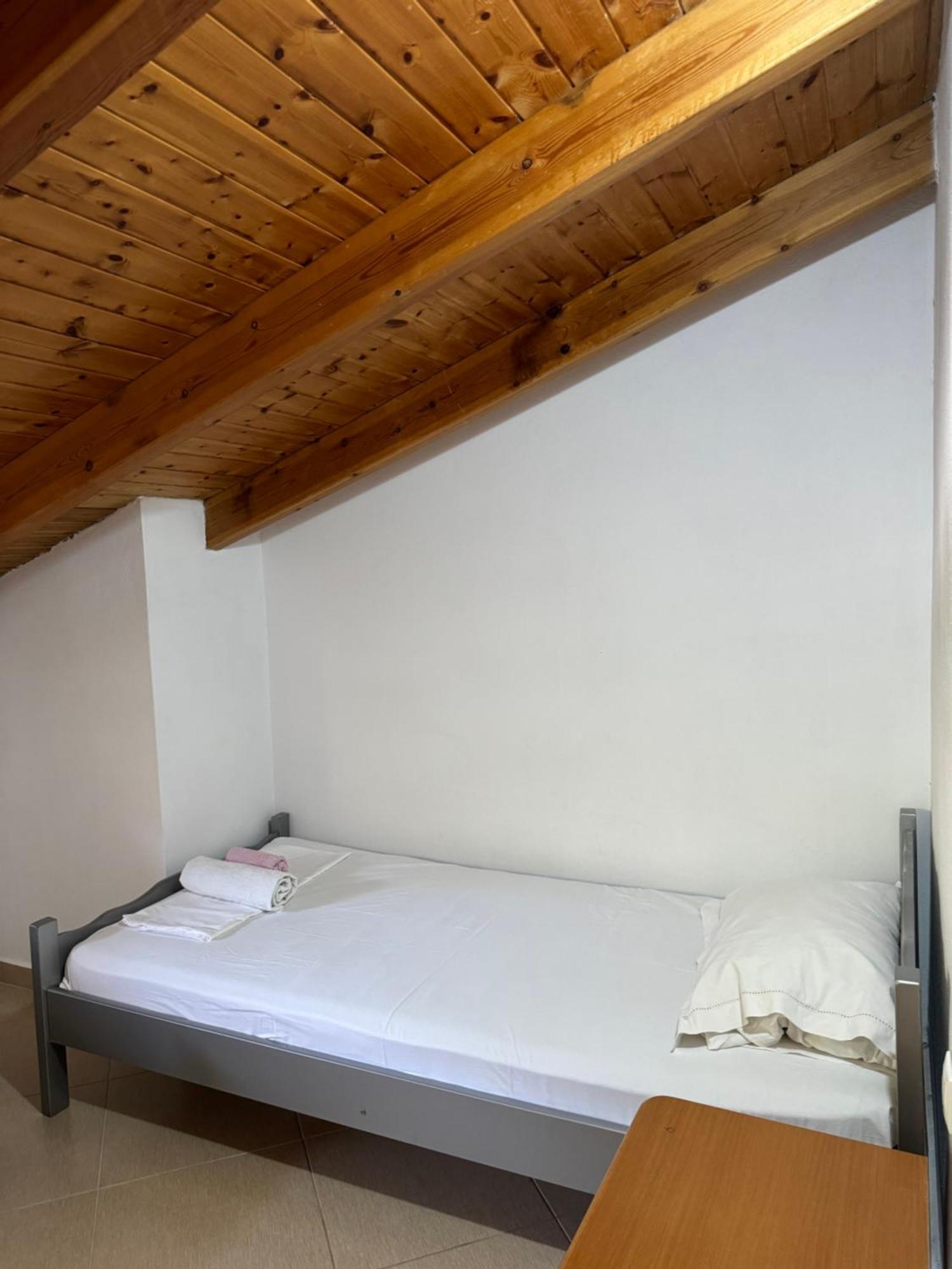 L.T. Apartment 5Th Street Saranda Extérieur photo