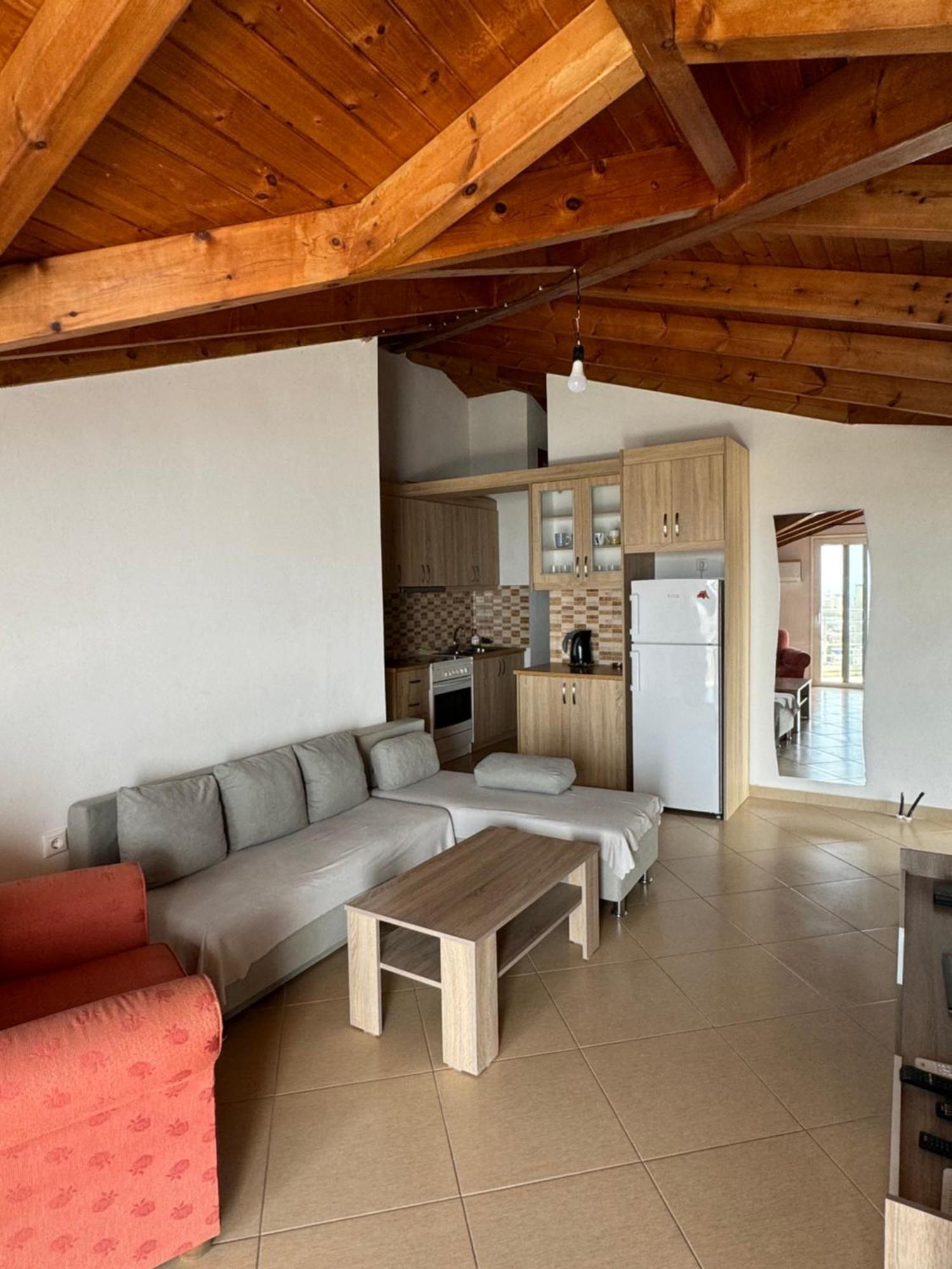 L.T. Apartment 5Th Street Saranda Extérieur photo